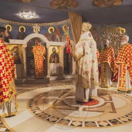 Владика Јоаникије у саборном храму у Подгорици