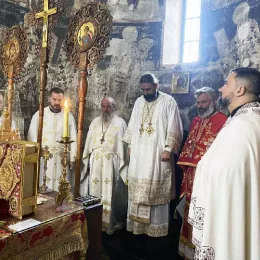 Епископ Методије богослужио у манастиру Ђурђеви Ступови