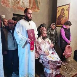 Литургијско сабрање у манастиру Добриловина