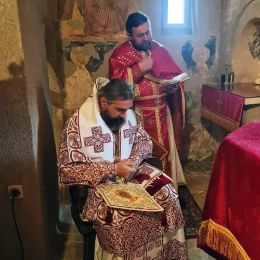 Литургијско сабрање у манастиру Добриловина