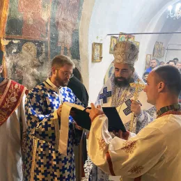 Епископ Методије богослужио у Драговољићима