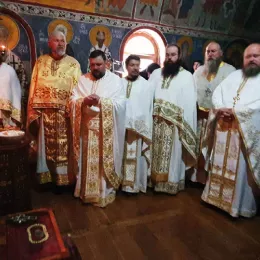 Литургијским сабрањем у Жупском манастиру прослављен Свети Амфилохије Иконијски