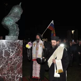 Споменик ”Светом Благовјерном Великом Кнезу Александру Невском” у Никшићу