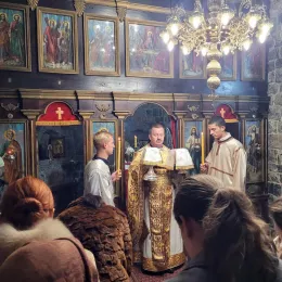 Да се зацаре мир, љубав, и слога, овдје на земљи