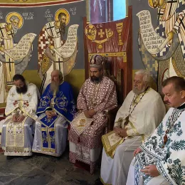 Епископ Методије служио Литургију у манастиру Мајсторовина