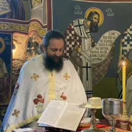 Епископ Методије служио Литургију у манастиру Мајсторовина