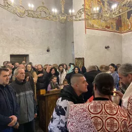 Епископ Методије служио Литургију у манастиру Мајсторовина