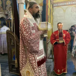 Епископ Методије служио Литургију у манастиру Мајсторовина