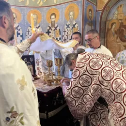 Епископ Методије на Ваведење служио Литургију у манастиру Шудикова