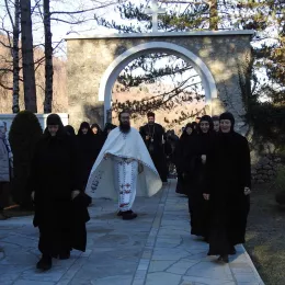 Епископ Методије освештао конак манастира Ратишевина