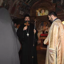 Епископ Методије освештао конак манастира Ратишевина