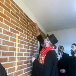 Епископ Методије освештао конак манастира Ратишевина