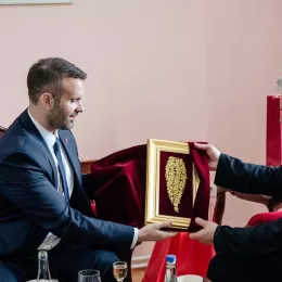 Премијер Милојко Спајић посјетио манастир Ђурђеви Ступови код Берана