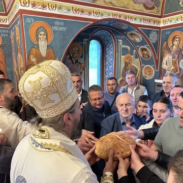 Архијерејска Литургија у селу Главаца