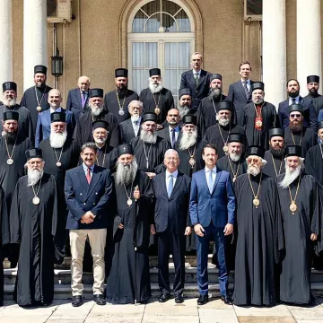 Патријарх и архијереји код престолонаследника Александра