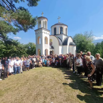 Епископ Методије богослужио у Војном Селу код Плава