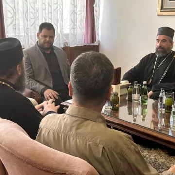 Ковачевић уприличио пријем за игумана манастира Хиландар, архимандрита Методија