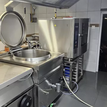 Донација ХО "Срби за Србе" Народној кухињи у Беранама