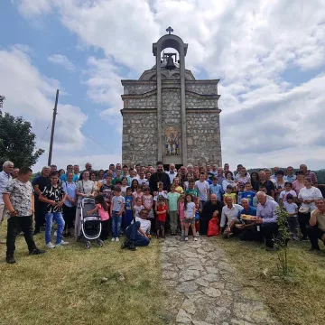 Епископ Методије богослужио у селу Полица код Берана