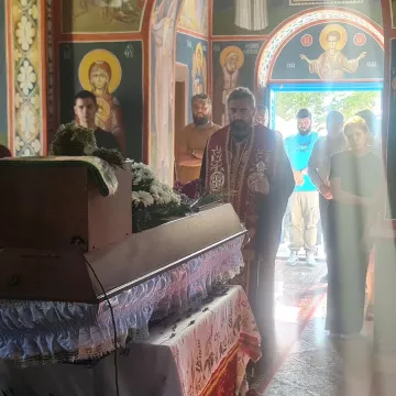 jun-2024-vladika-metodije-sluzio-pomen-u-kosijerevu