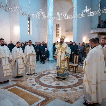 Епископ Методије служио Литургију у Саборном храму у Беранама