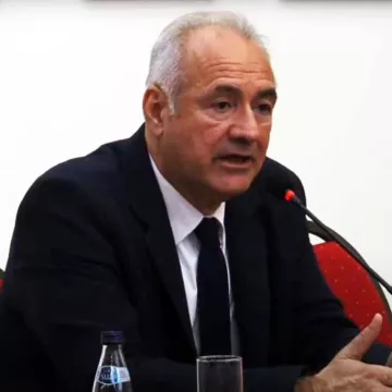 Проф. др Мило Ломпар у Херцег Новом