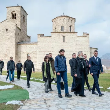 Премијер Милојко Спајић посјетио манастир Ђурђеви Ступови код Берана