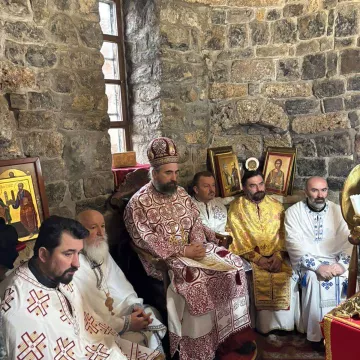 Епископ Методије богослужио у цркви Светих Петра и Павла у Бијелом Пољу