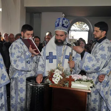 Епископ Методије служио Свету Архијерејску Литургију у Кочанима у Никшићу