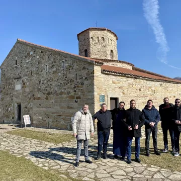 Братство Свети краљ Милутин обишло древне српске светиње