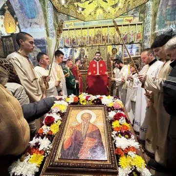  „Нелицемјеран“ значи да другог не мјеримо по лицу