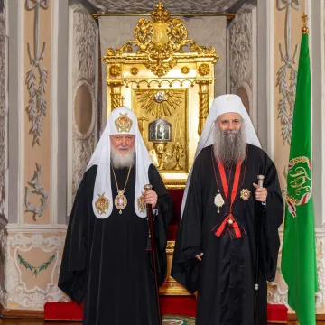 Патријарху Порфирију уручен орден Светог равноапостолног кнеза Владимира