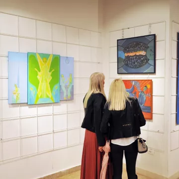 Изложба икона Мијалка Ђунисијевића „У огледалу и загонетки“ отворена у галерији Матице српске – Друштва чланова у Црној Гори