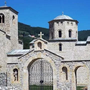 Распоред налагања бадњака у Епархији будимљанско-никшићкој