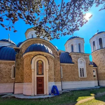 НАЈАВА: Света Архијерејска Литургија беранском Саборном храму