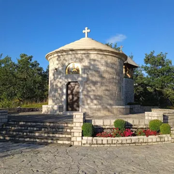 Манастир Пивска дола