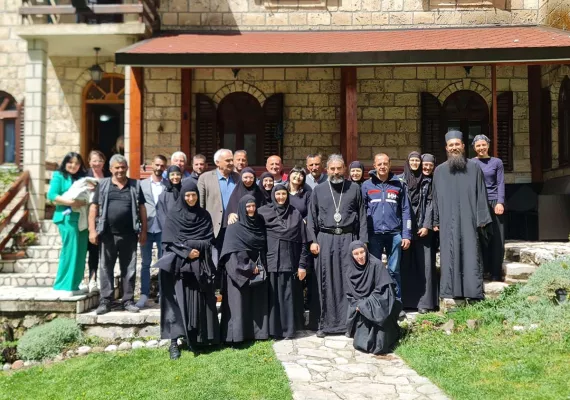 Литургијско сабрање у манастиру Подмалинско