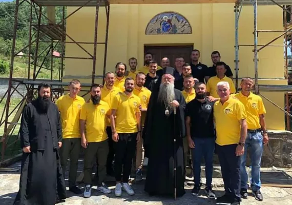 Братство манастира Златеш