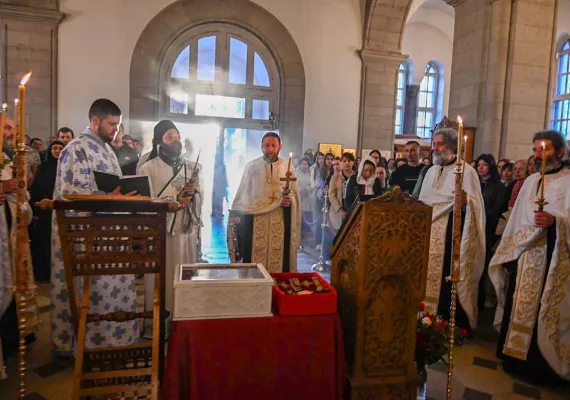 Навечерје празника Светог Василија Острошког