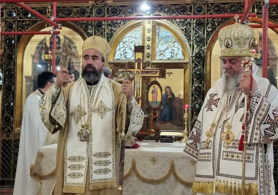 Епископи Методије и Кирило богослужили у храму Преображења Господњег у Загребу