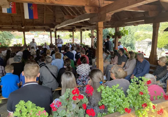  Умјесто по свијету истину и Бога пронашао у срцу