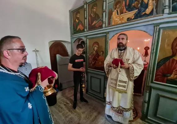 Тројчиндан молитвено прослављен у Заграду код Берана