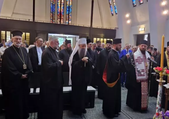 Помен српским официрима на гробљу Олсдорф у Хамбургу