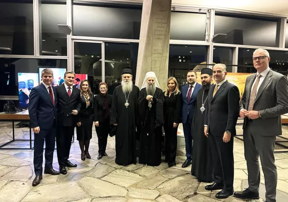 Патријарх Порфирије у седишту Унеска отворио изложбу о српским светињама на Косову и Метохији
