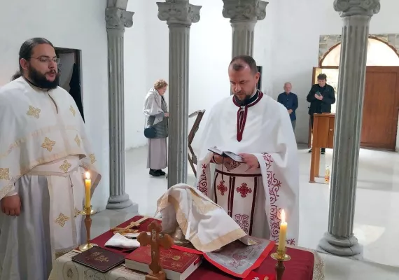 Прва Литургија у храму Св Архангела Гаврила у Црнионици