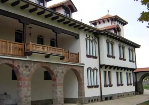 Епархија рашко-призренска: Црква дели судбину свог народа