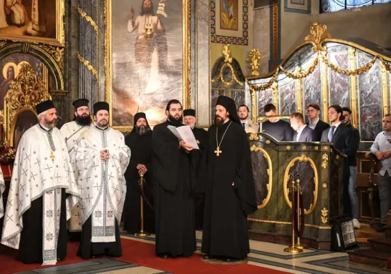 Наречење изабраног Епископа диоклијског г. Пајсија 