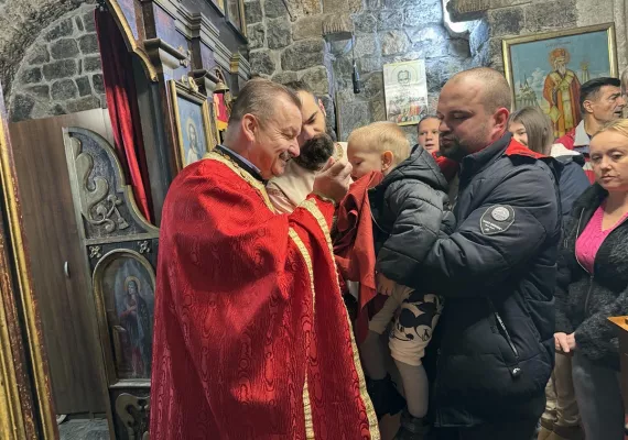 Литургија у Бијелом Пољу