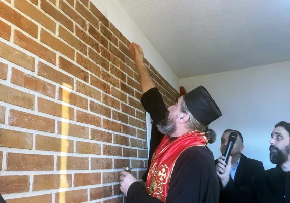 Епископ Методије освештао конак манастира Ратишевина