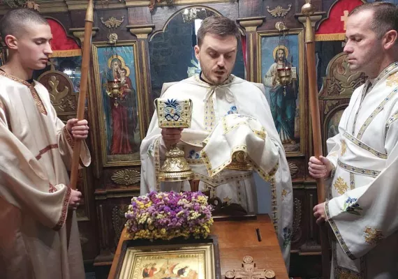 Литургија у Бијелом Пољу: Најбоголикије створење је дијете